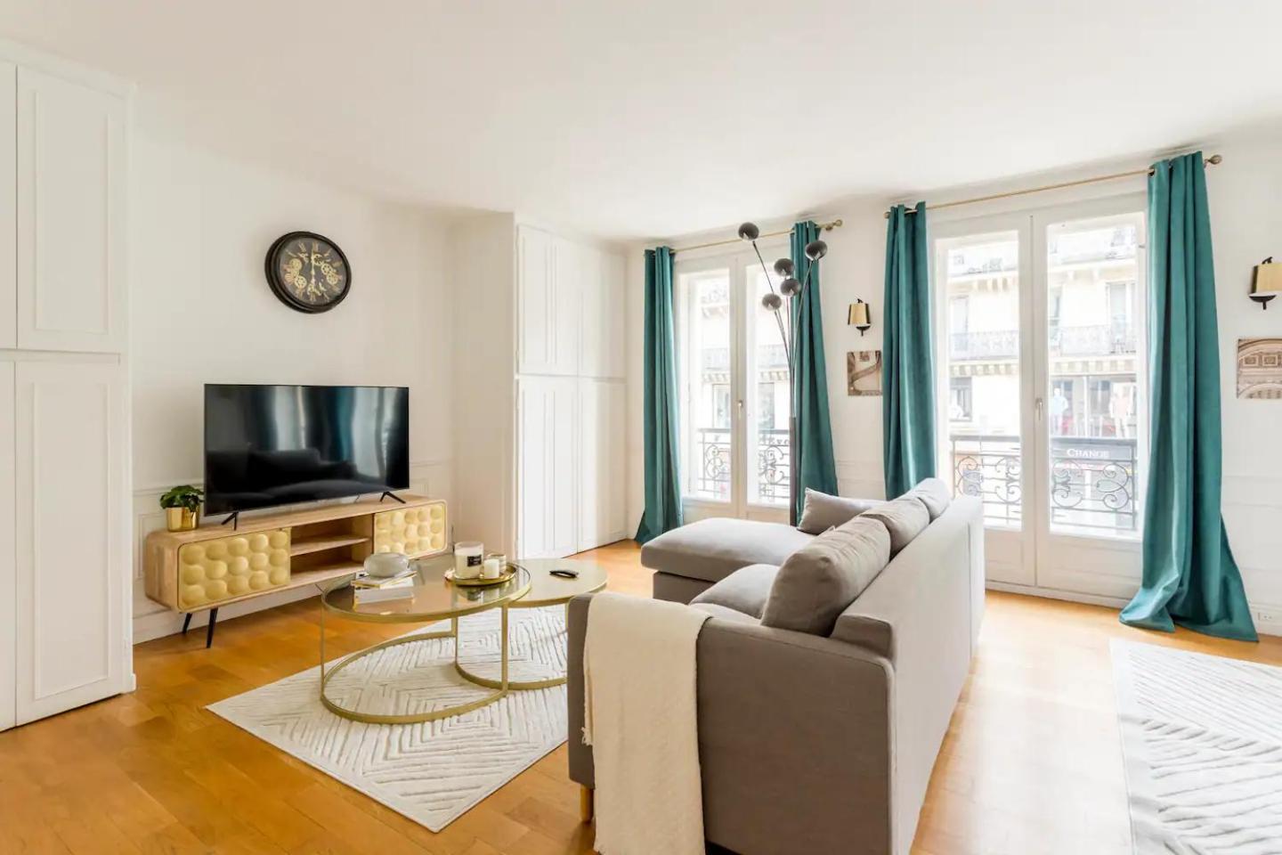 8P - 3Br Le Marais Spacious - Central - Historic Apt Paris Bagian luar foto