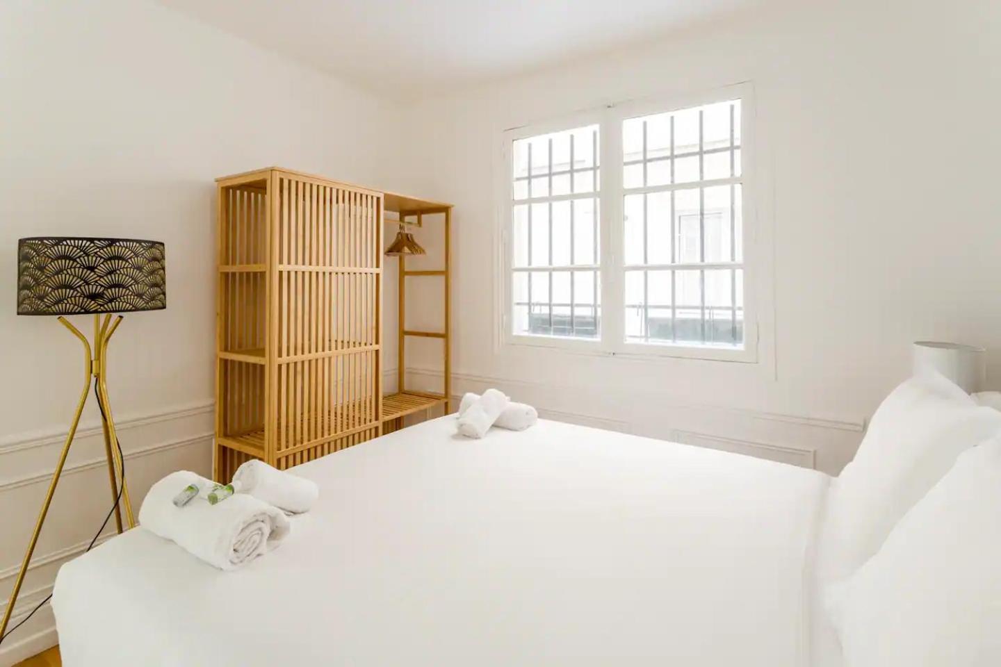 8P - 3Br Le Marais Spacious - Central - Historic Apt Paris Bagian luar foto