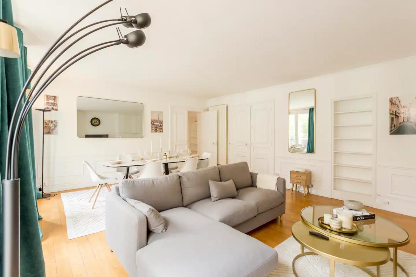 8P - 3Br Le Marais Spacious - Central - Historic Apt Paris Bagian luar foto