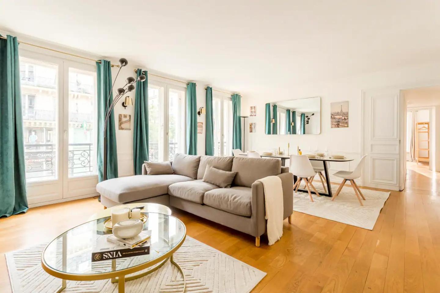 8P - 3Br Le Marais Spacious - Central - Historic Apt Paris Bagian luar foto